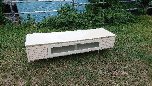 テレビ台