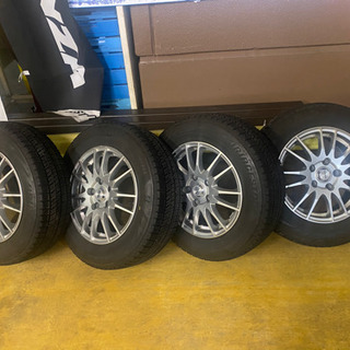 スタッドレスタイヤ ホイール 1台分 中古
