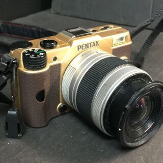 　※金のカメラ※　小型 手のひらサイズのボディ　ミラーレス一眼　PENTAX Q7　の画像