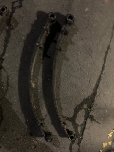 ja11  ジムニー　フロントリーフ