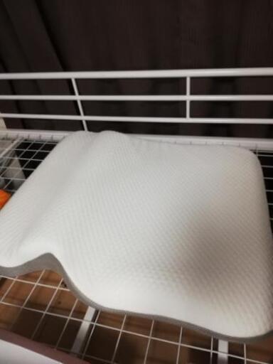 イオンまるごと支えるマットレスピロー\n\n