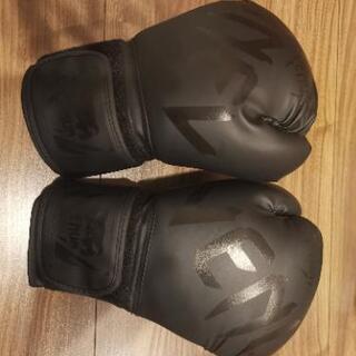 ボクシンググローブ　新古品