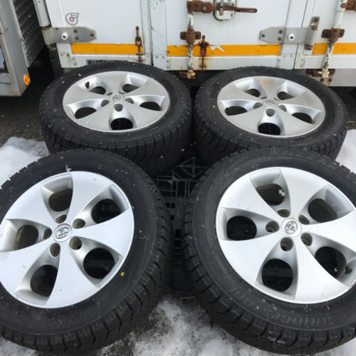 明日水曜までブリジストンVRX 225/55/17 スタッドレスタイヤ タイヤはほとんど新品