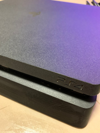 PS4 本体　リモコン１つ　お取引中