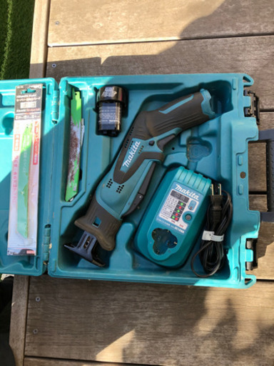 値下げ！即出荷可！マキタ　充電式レシプロソーSet　オマケ付き！