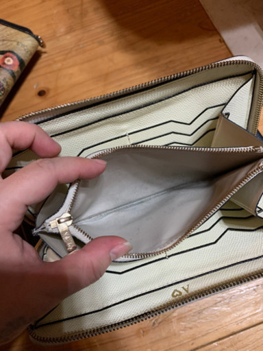 ヴァレクストラ　長財布