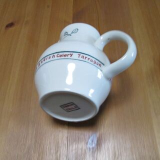 趣味で集めたインテリア雑貨（陶器ボトル５個）を無償でお譲りします。の画像