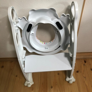 トイレトレーナー　補助便座　の画像