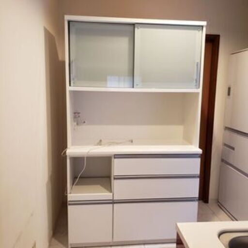 食器棚 中古