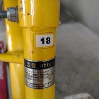 【年中～小学1年生推奨・水拭き済み】幼児用自転車の画像