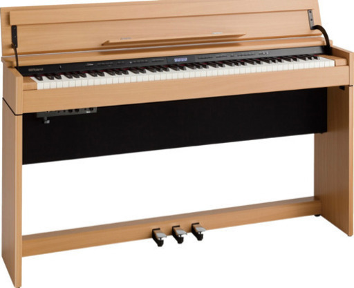 鍵盤楽器、ピアノ Roland DP603