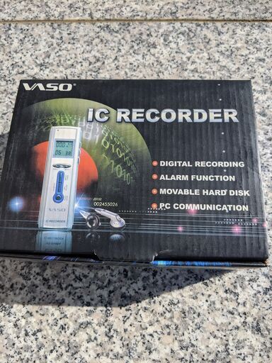 シンプル　IC レコーダー：ボイスレコーダー　（VASO製）