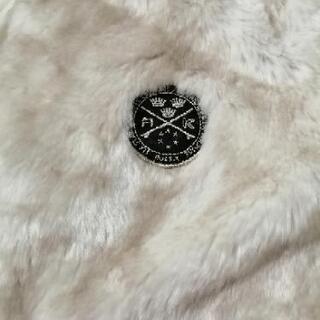 ファッションミンク調のジャケットの画像