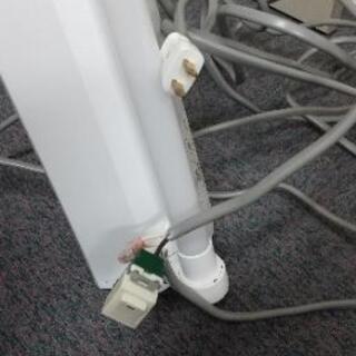 AC接続型の蛍光灯照明の画像