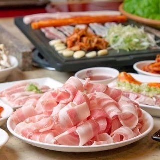 野菜を食べる焼肉🥓🥬サムギョプサル❣️琉球HEAT