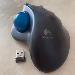 【取引中】ワイヤレスマウス⭐︎Logicool  トラックボール　レシーバー付きの画像