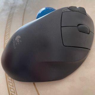 【取引中】ワイヤレスマウス⭐︎Logicool  トラックボール　レシーバー付きの画像