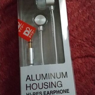 ハイレゾイヤホン