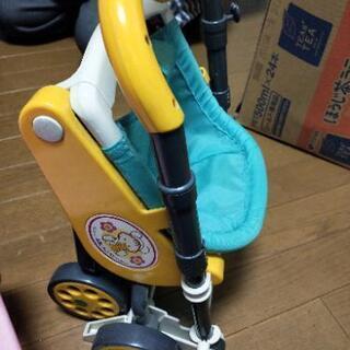 ポポちゃんベビーカーと人形乗せるおもちゃの画像