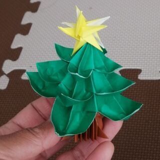 一緒に折紙しよう