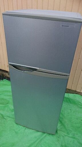 シャープ（SHARP）SJ-H12W-S　2ドア冷蔵庫　シルバー　118L　2012年製