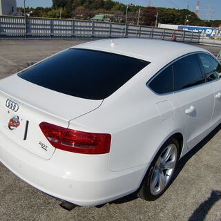 【自社ローン】★保証人無し★全国対応★AUDI★A5スポーツバック★4WD★パドルシフト★2.0TFSI★地デジ★Bカメラの画像
