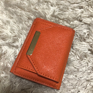 【美品】ほぼ未使用　三つ折り財布