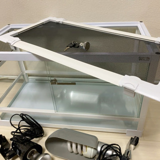 お取引中 爬虫類飼育用品セットの画像