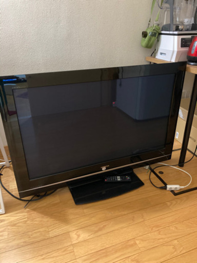 HITACHI 42インチTV