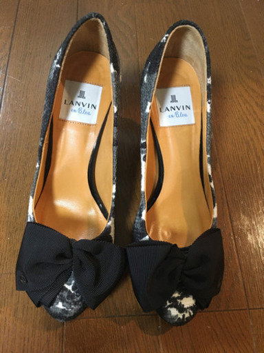 Lanvinリボンパンプス