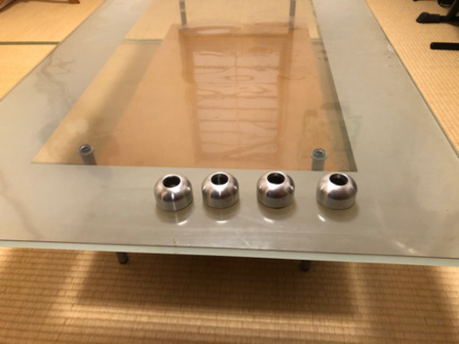 リーンロゼ　スクープ　ガラステーブル