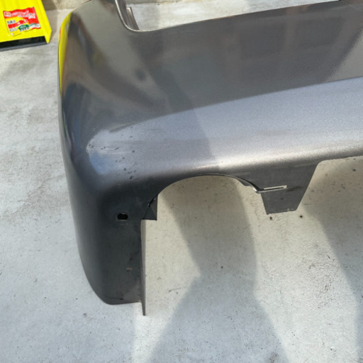 nv350キャラバン   純正品リアバンパー