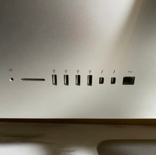 iMac  Retina 4K 21.5インチ 2015モデル