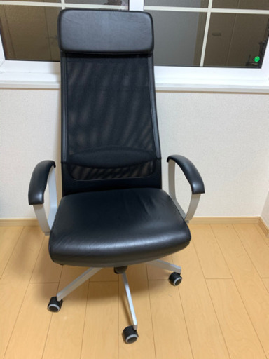 IKEAのデスクチェア