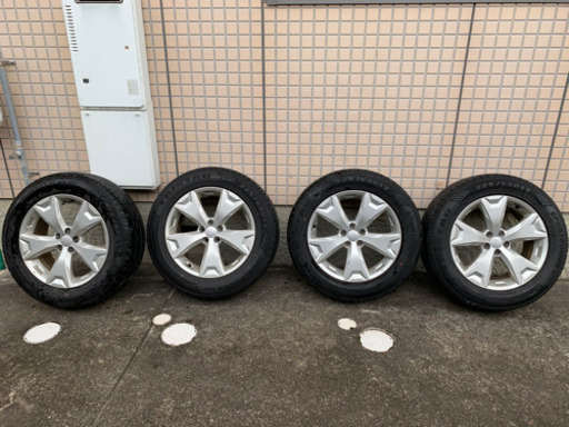 フォレスター　sj タイヤホイールセット