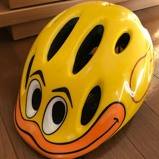 取引中　ヘルメット