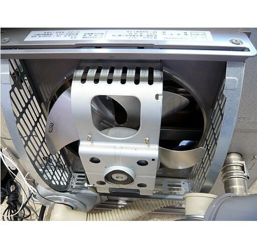 札幌 2011年製 FF式ストーブ コロナ FF-SG6811K スペースネオ FFストーブ 石油ストーブ 暖房 本郷通店