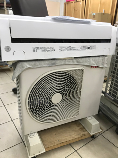 TOSHIBA 東芝 RAS-F221PKS-W 2020年製 ～6畳用 ルーム エアコン