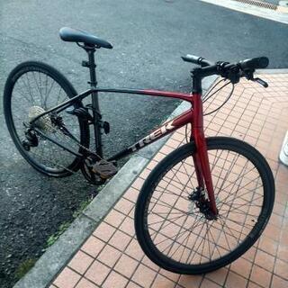 最新型 TREK FX4 Disc2021モデル