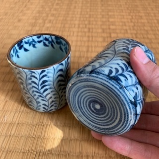 夫婦の湯呑み(草柄)