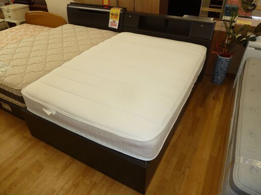 お買い得☆k81☆ダブルベッド☆マットレス＋フレーム☆収納＋ライト＋コンセント付き☆近隣配達、設置可能