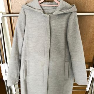 値下げ中　グレーのコート