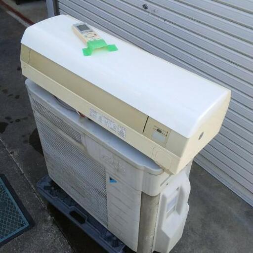 中古エアコン　DAIKIN F40GTRP(ウルルとサララ) おもに14畳　標準工事込み 31,900円