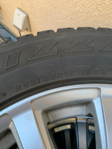 【スタッドレス】ホイール付き　ブリザック225/65/R17  la-strada