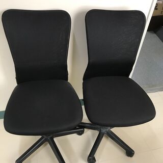 オフィスチェア　椅子　2脚の画像