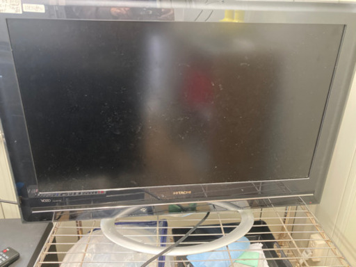 日立　液晶モニター　32インチ