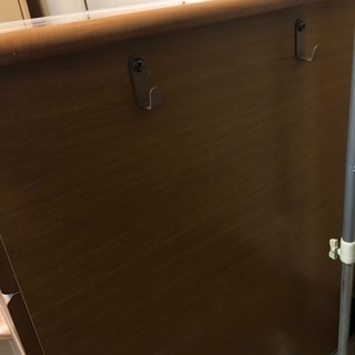 男の子用勉強机の画像