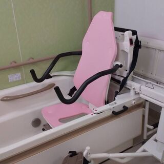 《お祝い金10,000円》【資格取得の研修付き】訪問介護員 in 大阪 / 【with training for qualifications】home care worker in Osakaの画像