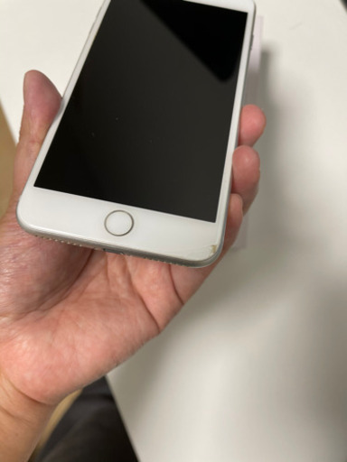 iPhone 8 Plus Silver 256 GB au SIMフリー