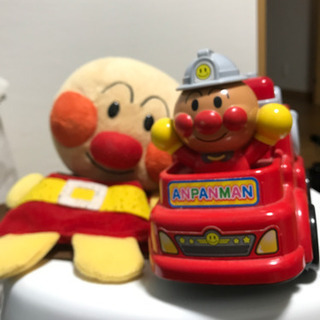 アンパンマン消防車とパペット人形セット